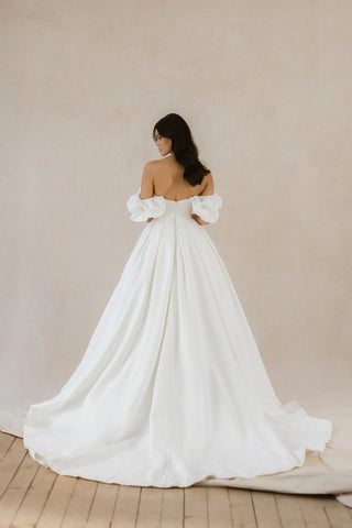 Abella Style Number E586 - 2