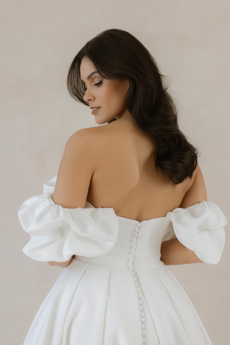 Abella Style Number E586 - 4