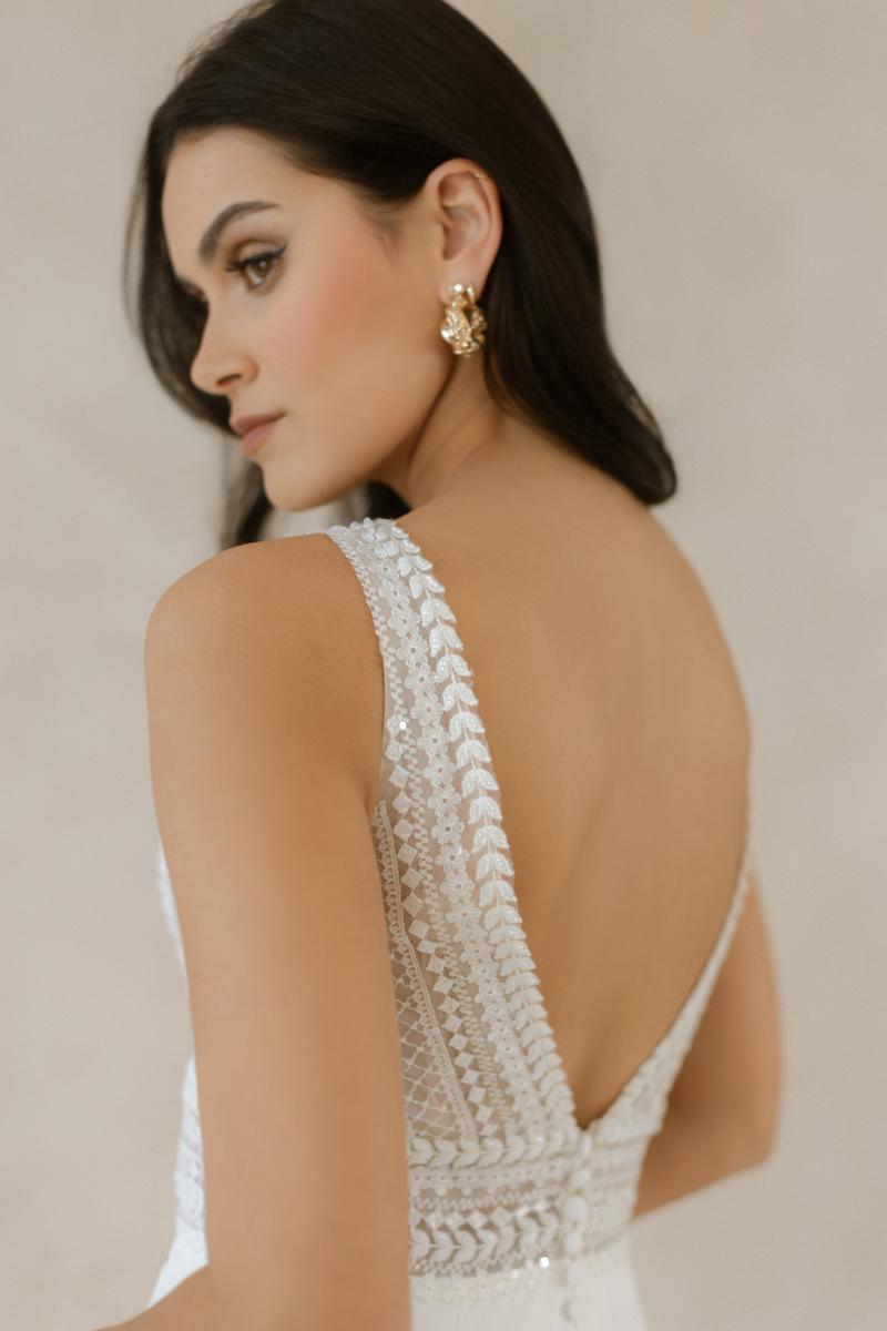 Abella Style Number E587L - 4