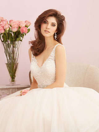 Allure Romance Style Number 2750 - 3