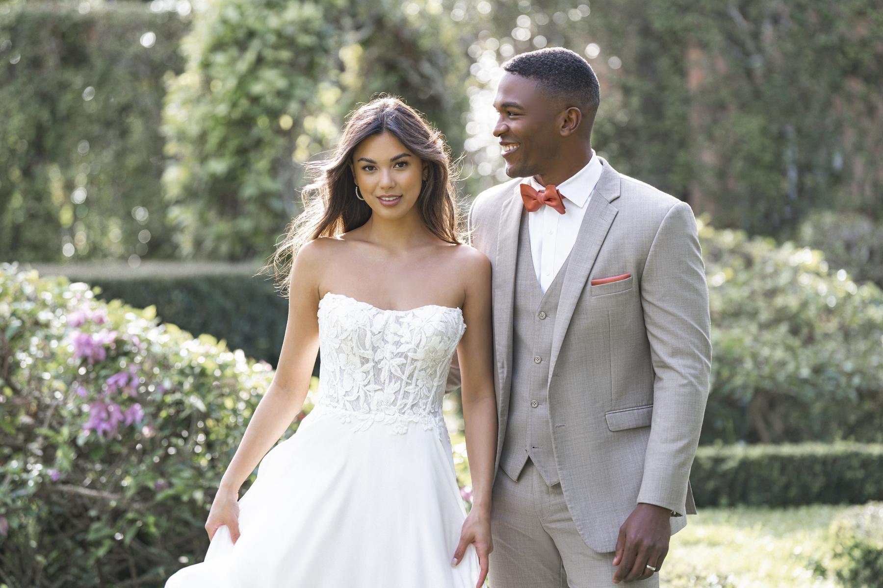 Allure Romance Style Number R3853 - 14