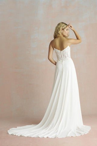 Allure Romance Style Number R3853L - 9