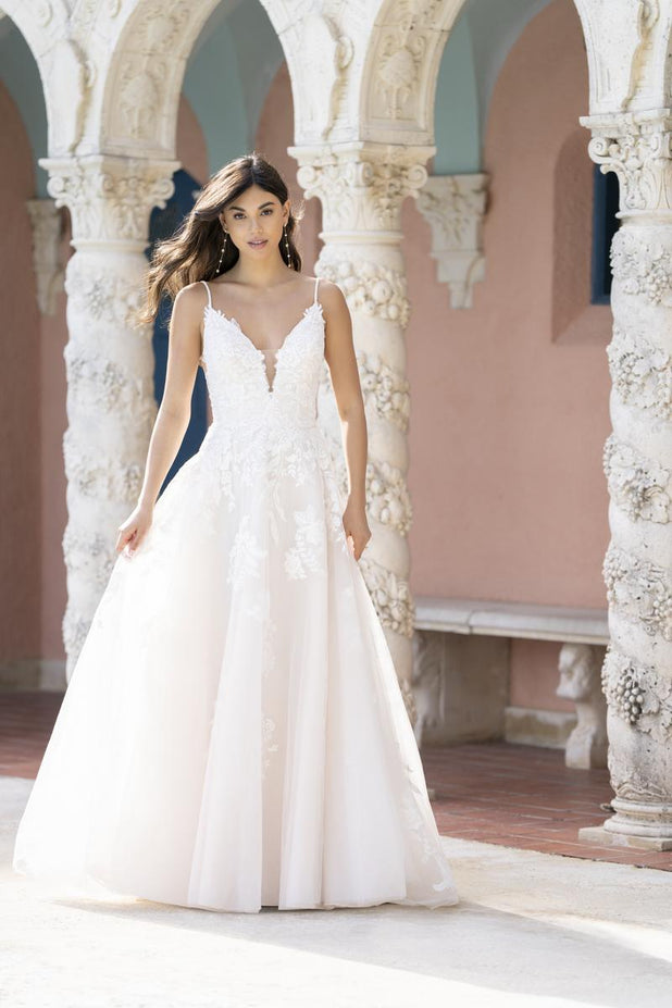 Allure Romance Style Number R3856ANC - 1