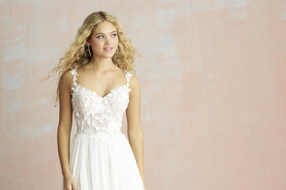 Allure Romance Style Number R3860 - 8