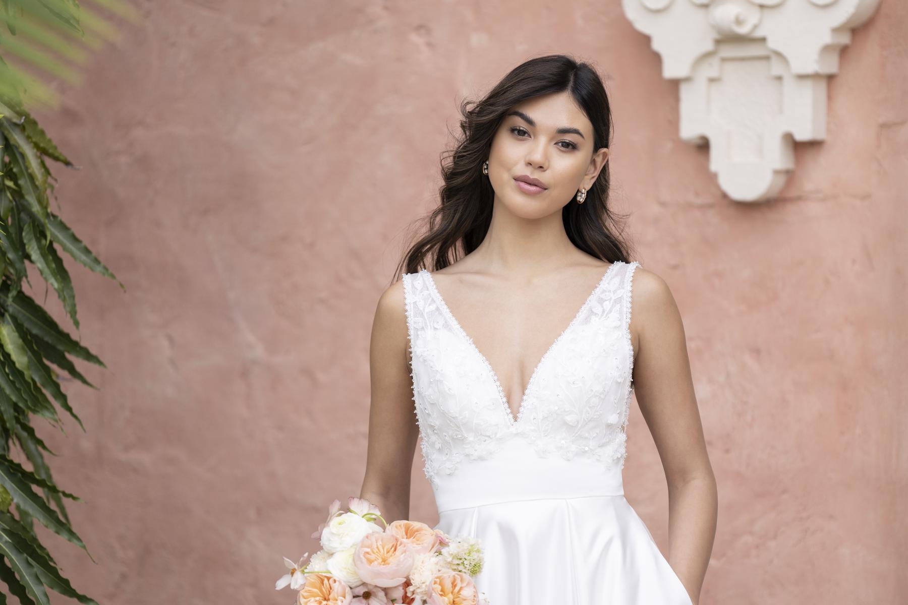 Allure Romance Style Number R3863NC - 9