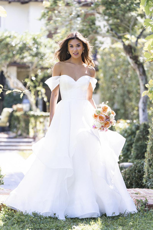 Allure Romance Style Number R3865 - 1