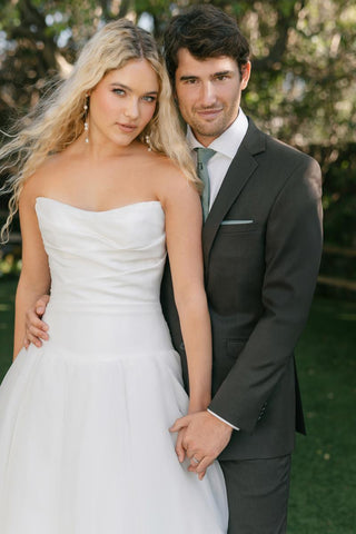 Allure Romance Style Number R3900 - 10