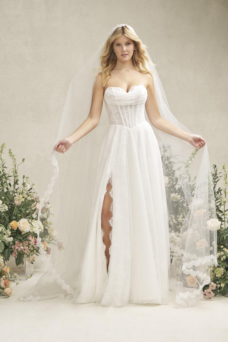 Allure Romance Style Number R3901LNS - 3