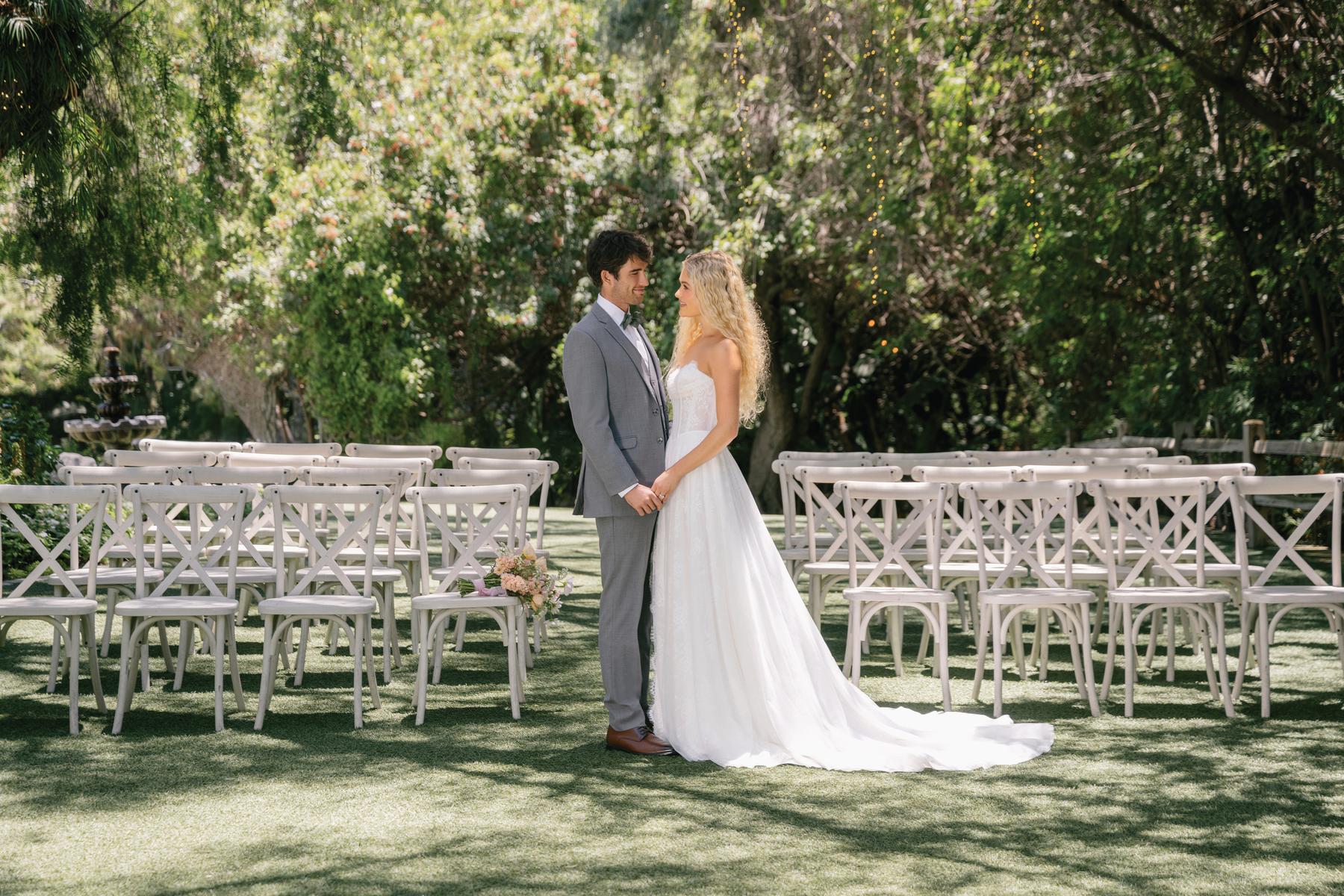 Allure Romance Style Number R3901NS - 15