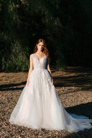 Allure Romance Style Number R3903 - 1