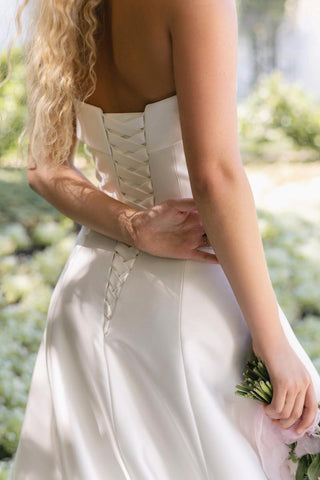 Allure Romance Style Number R3905 - 8