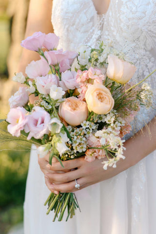 Allure Romance Style Number R3910 - 18