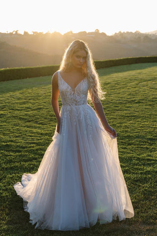 Allure Romance Style Number R3910L - 13