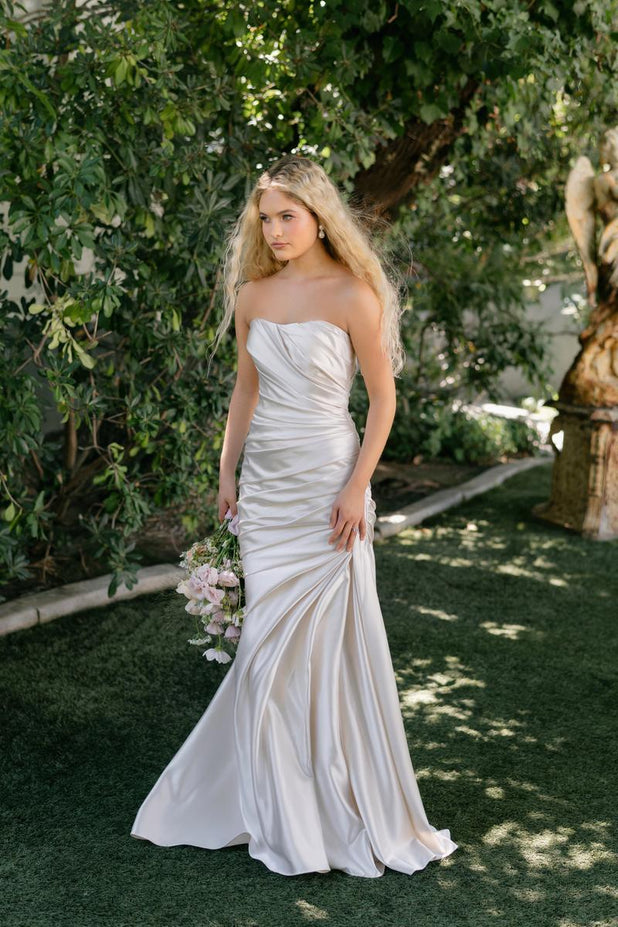 Allure Romance Style Number R3911 - 1