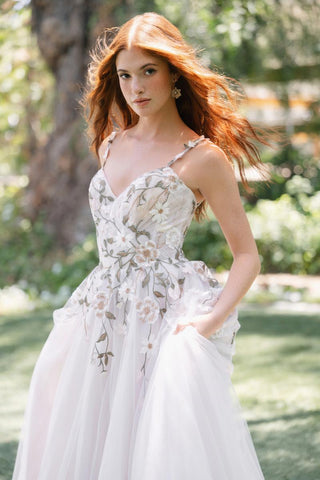 Allure Romance Style Number R3912 - 11