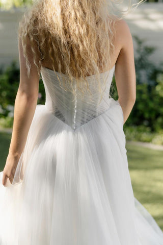 Allure Romance Style Number R3917L - 9