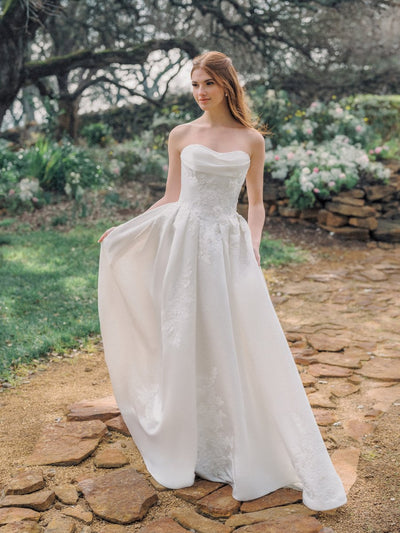 Allure Romance Style Number R3972 - 1