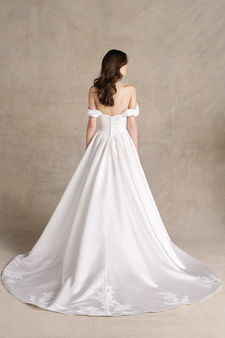 Allure Romance Style Number R3972 - 4