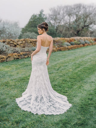 Allure Romance Style Number R3977 - 2