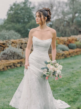 Allure Romance Style Number R3977 - 8
