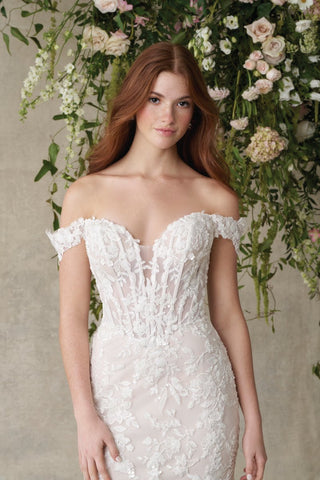Allure Romance Style Number R3980 - 5