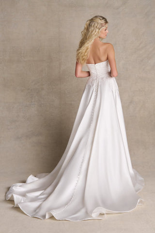 Allure Romance Style Number R3984 - 4