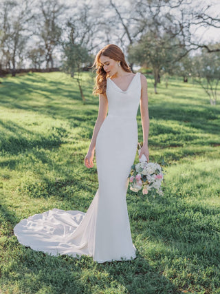 Allure Romance Style Number R3986 - 1