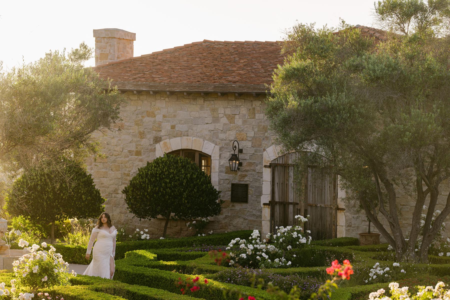 Allure Womens Style Number W556 - 11