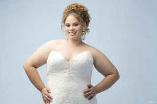 Disney Fairy Tale Weddings Style Number D430 - 9