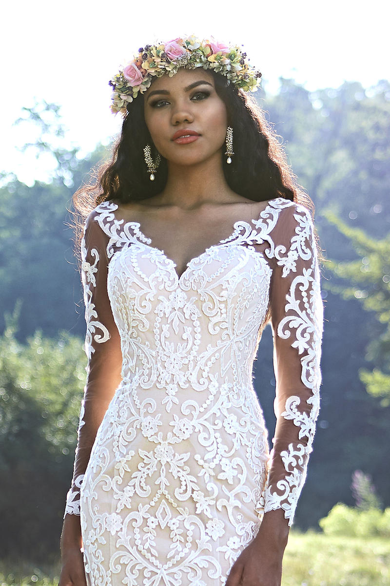 Ashley and Justin Bride Style Number 10451 - 4