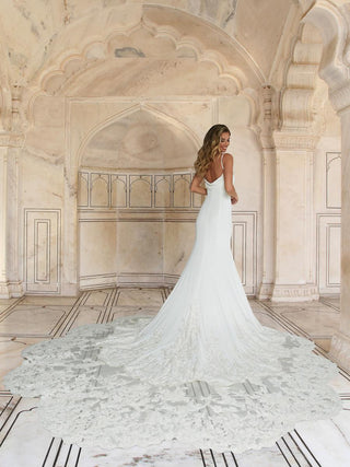 Ashley and Justin Bride Style Number 10962 - 4