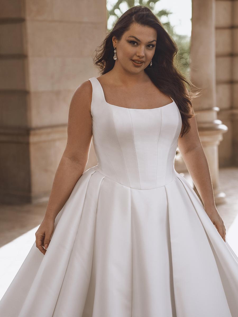 Blue Bridal Style Number Torvi-M - 5