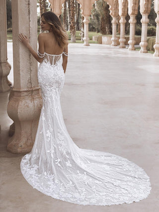 Enzoani Bridal Style Number Violet - 4