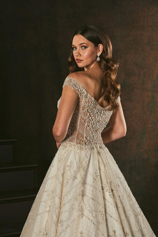 Amare Style Number C158 - 4