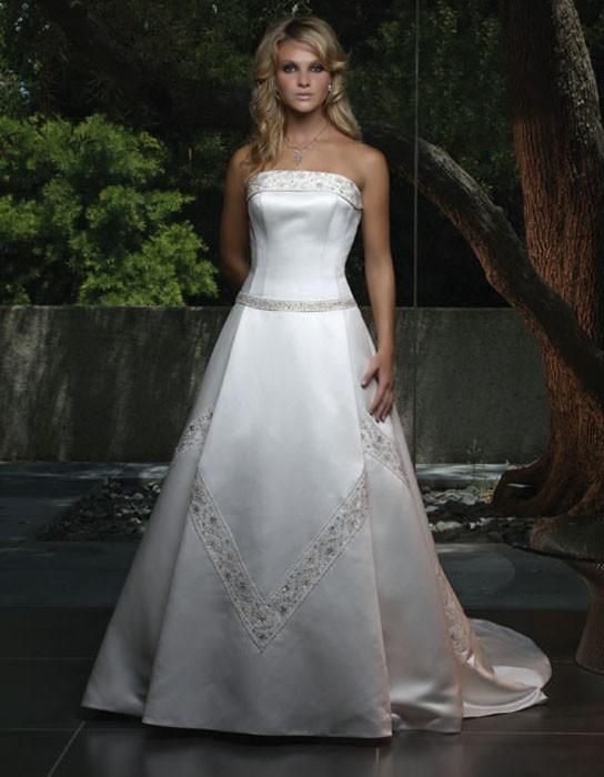 Casablanca Bridals Style Number 1821 - 1