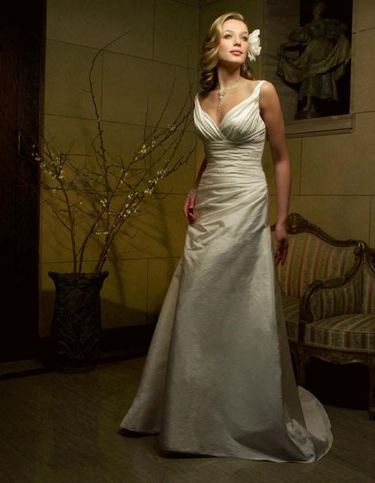 Casablanca Bridals Style Number 1831 - 1