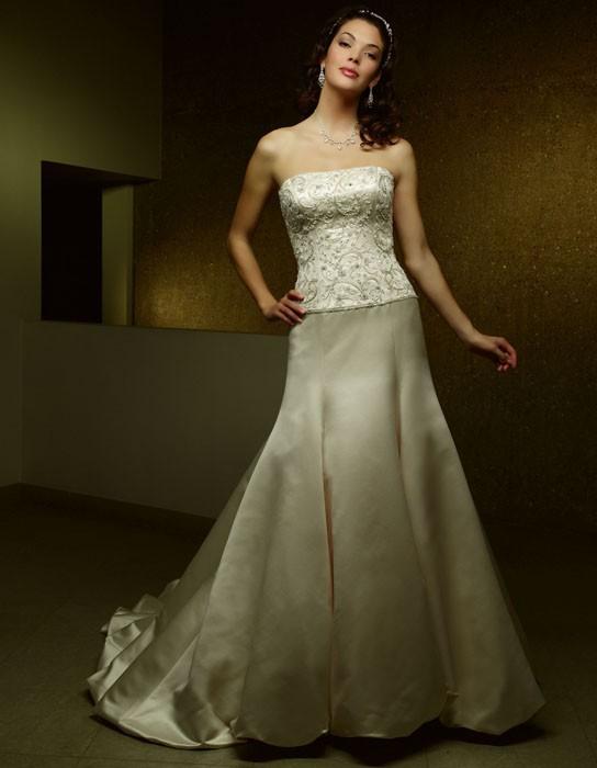 Casablanca Bridals Style Number 1868 - 1