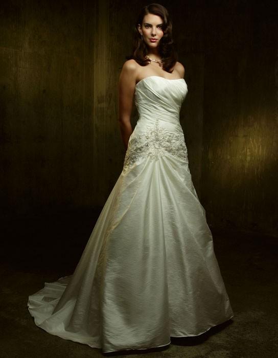 Casablanca Bridals Style Number 1870 - 1