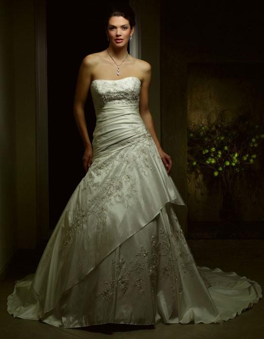 Casablanca Bridals Style Number 1883 - 1