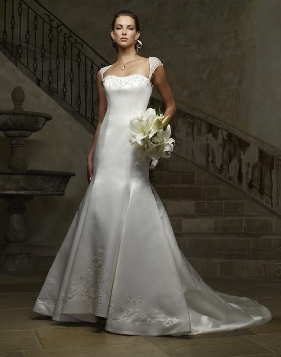Casablanca Bridals Style Number 1901 - 1
