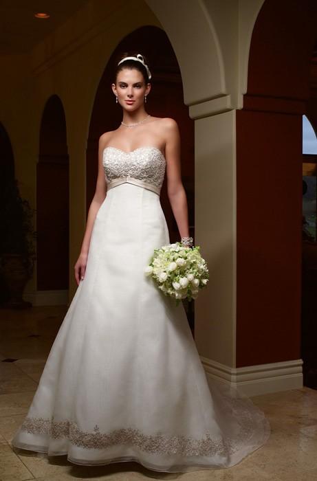 Casablanca Bridals Style Number 1915 - 1