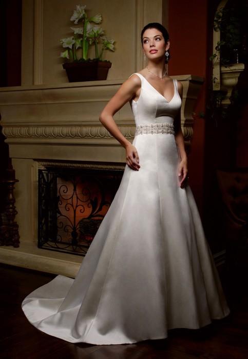 Casablanca Bridals Style Number 1924 - 1