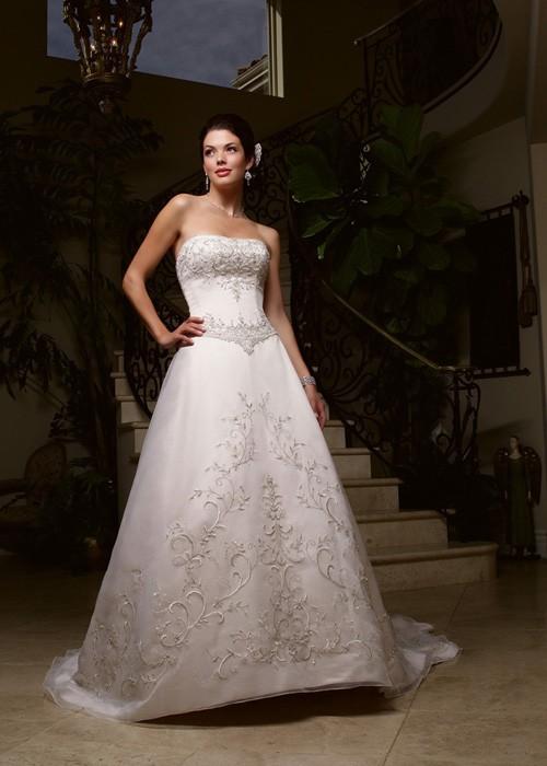 Casablanca Bridals Style Number 1929 - 1