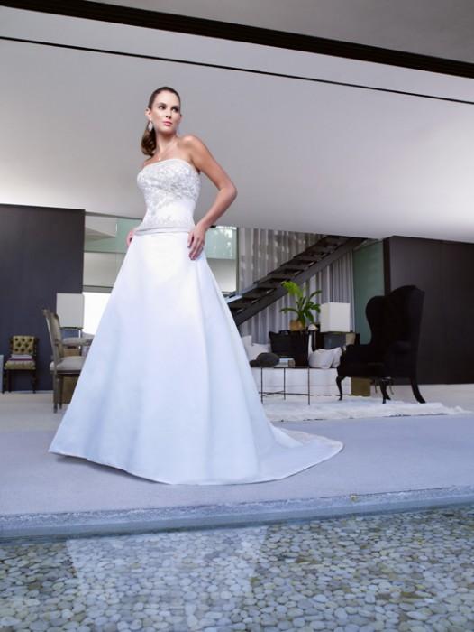 Casablanca Bridals Style Number 1933 - 1