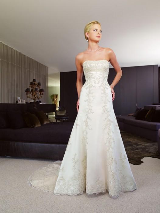 Casablanca Bridals Style Number 1948 - 1