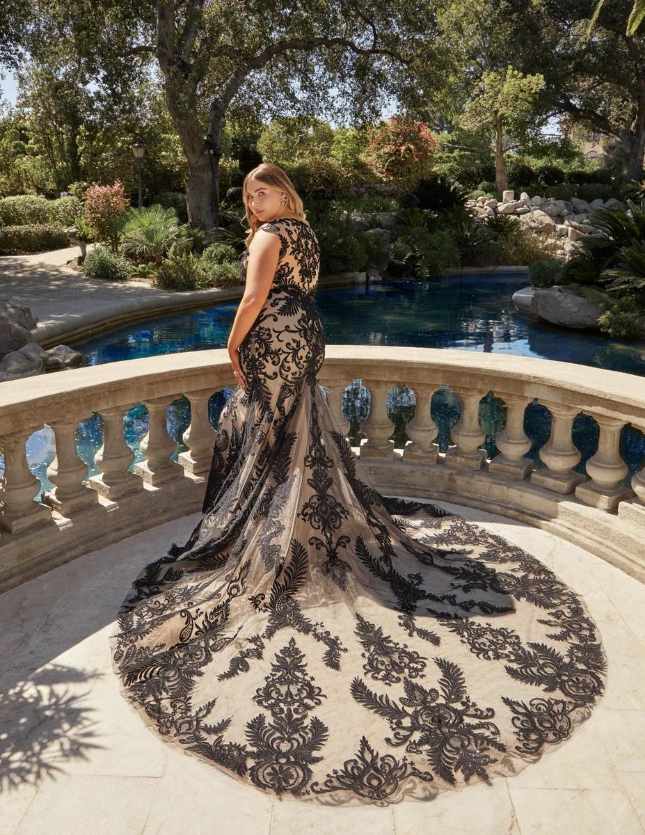 Casablanca Bridals Style Number 2505 - 7