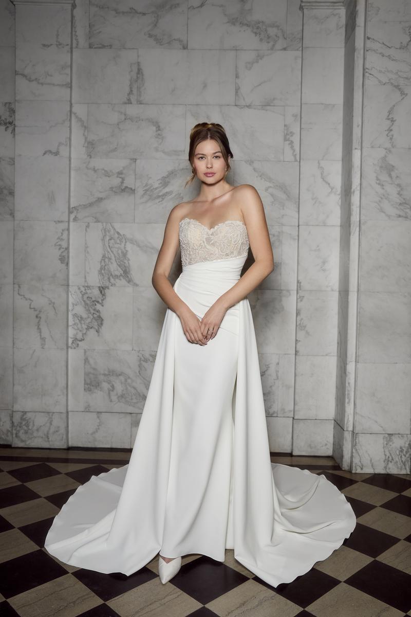 Casablanca Bridals Style Number 2581 - 8