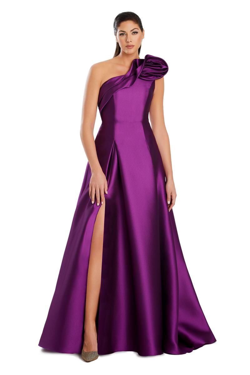 Daymor Style Number 3075 - 6
