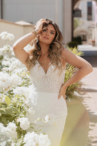 All Who Wander Style Number Andi - 6