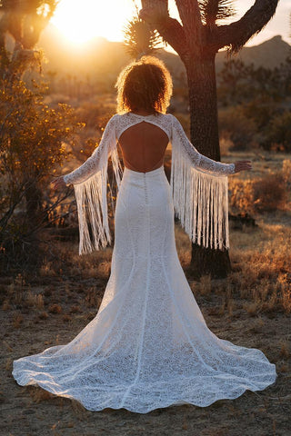 All Who Wander Style Number Cash - 2